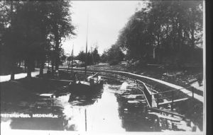 054742.jpg